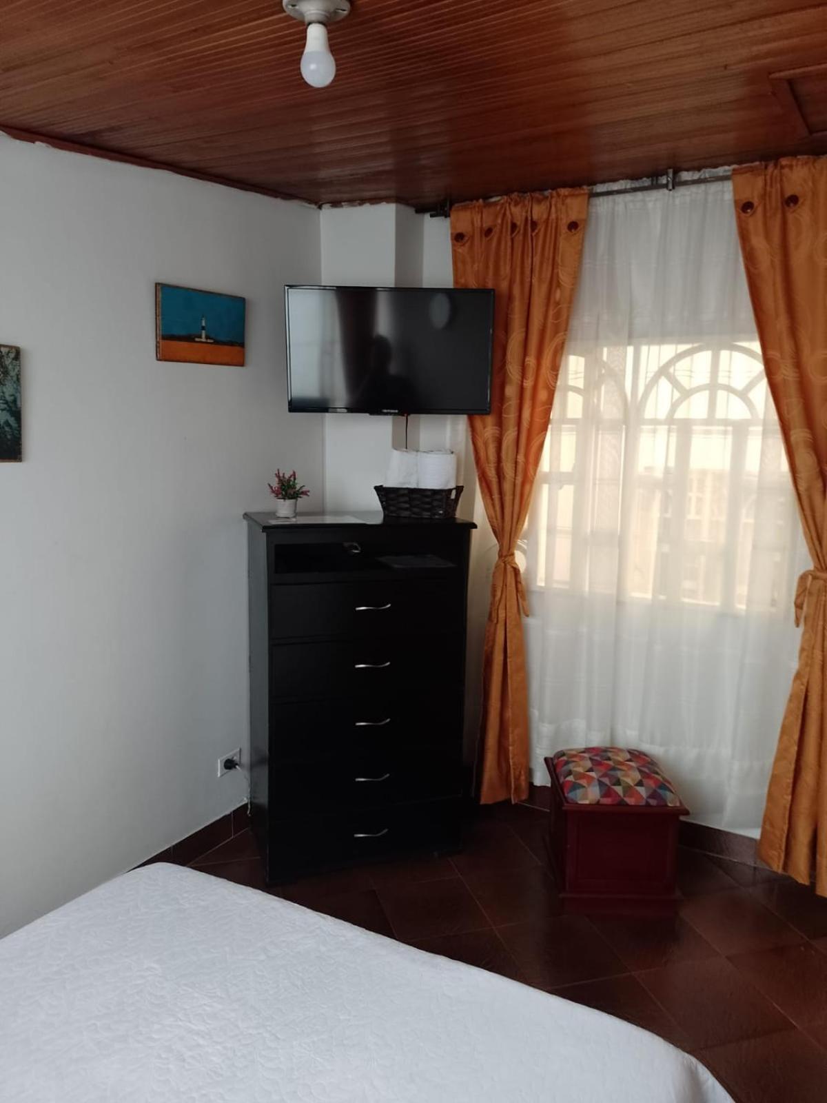 Habitaciones C&S Bogota Ngoại thất bức ảnh
